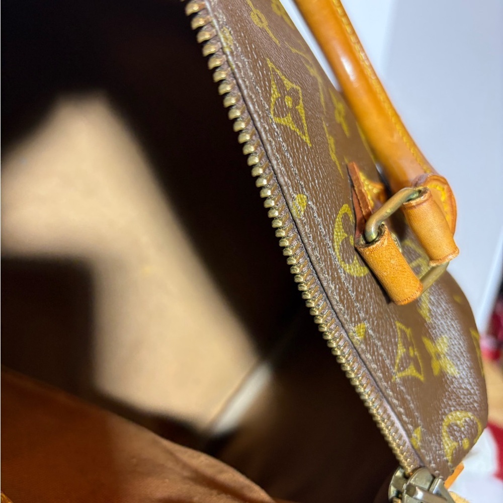 Louis Vuitton Vintage Speedy 25 - Picture 9 of 11